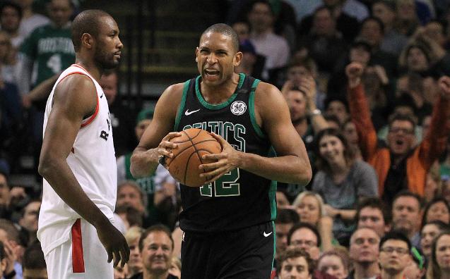  莫里斯兄弟合砍60分，双胞胎对决快船胜出  